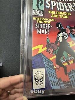 Amazing Spider-Man #252 CGC 9.4 White Pages? 1st Black Costume