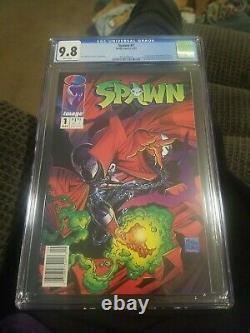 Spawn 1 Newsstand 9.8 CGC white pages! Super rare! Very hot